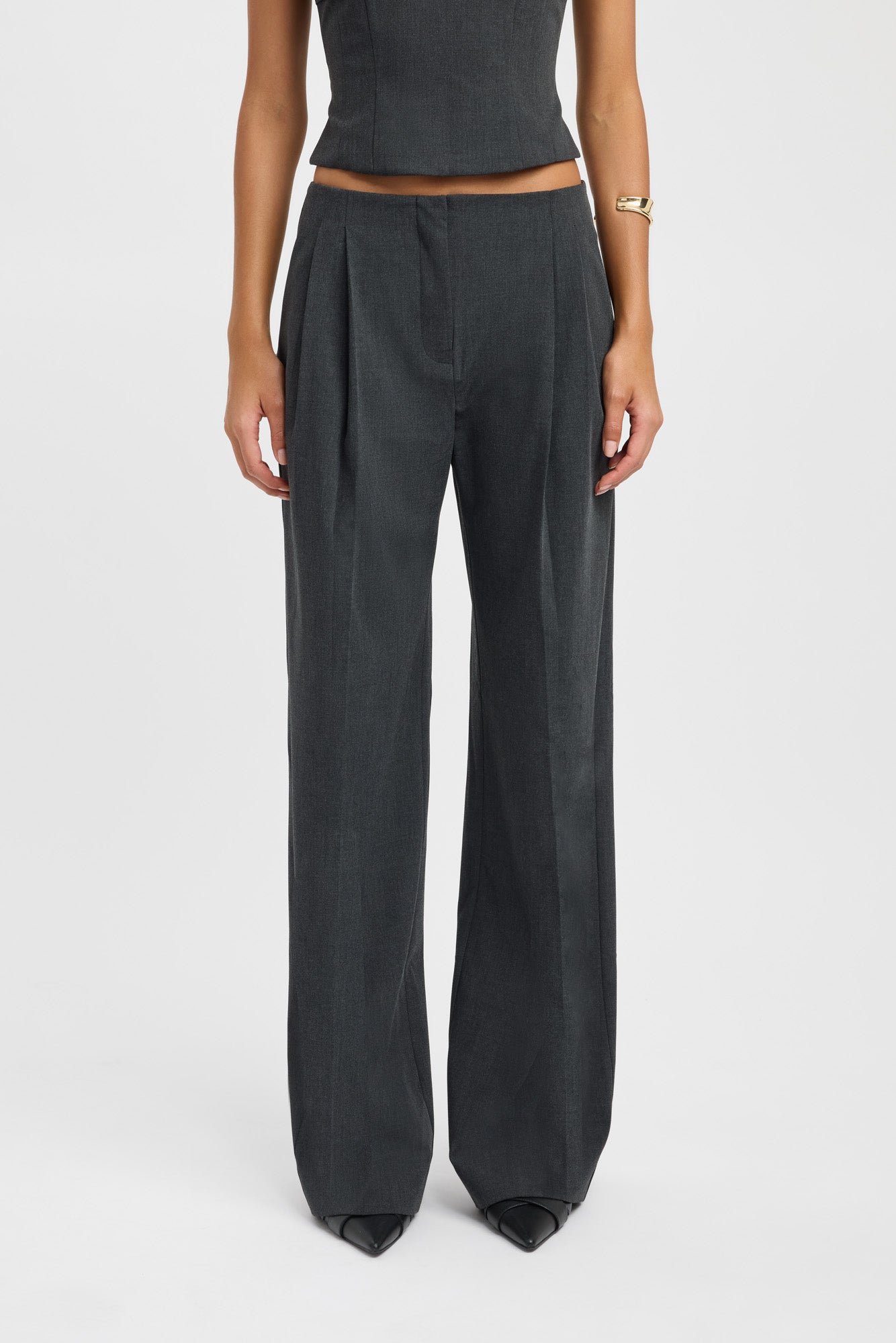 Dallas Pleated Pant – KOOKAÏ Australia