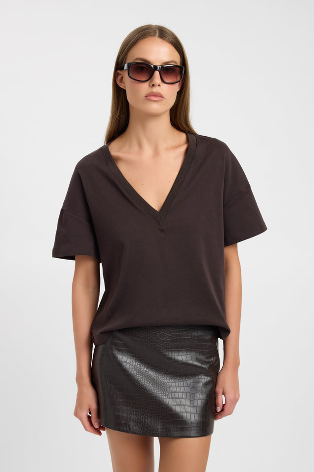 Lani Vee Tee
