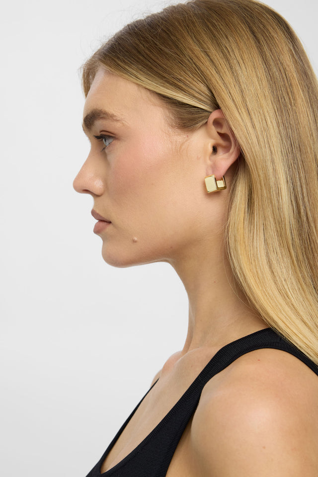 Belmont Earring