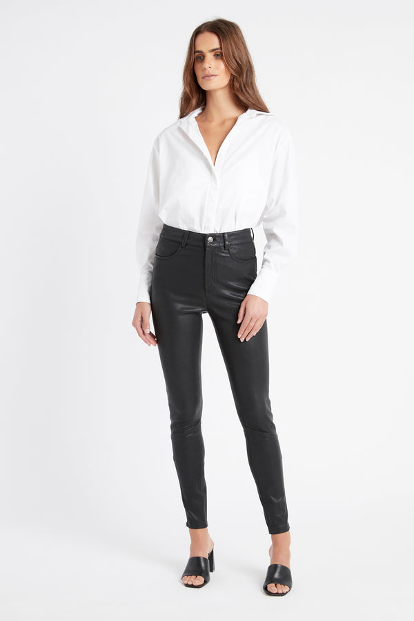 RSVP by Nykaa Fashion Black Feel The Comfy Vibes Leather Pants Buy RSVP by  Nykaa Fashion Black Feel The Comfy Vibes Leather Pants Online at Best Price  in India  Nykaa